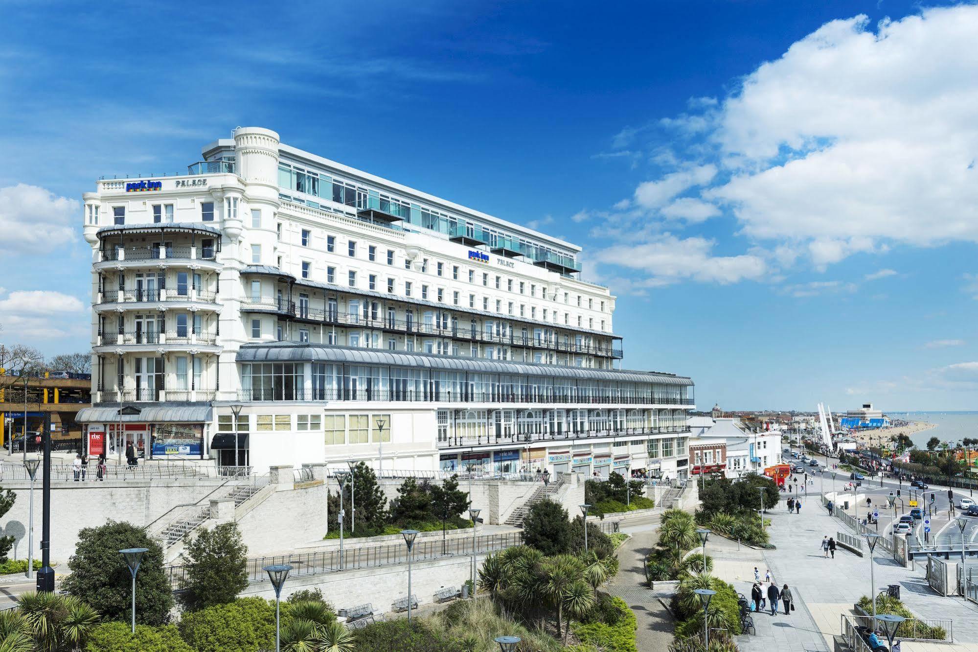 Park Inn By Radisson Palace Southend-on-Sea Exterior photo